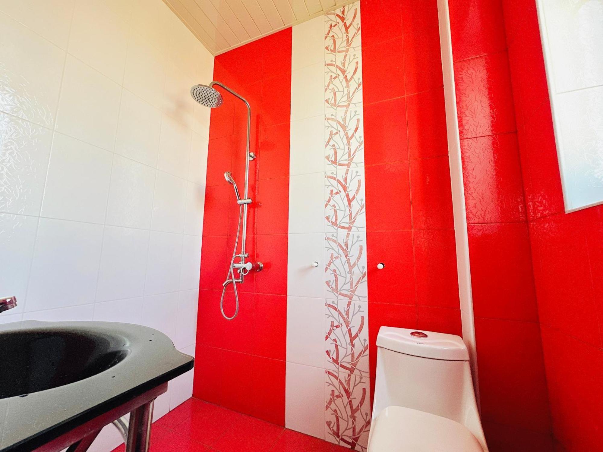 Sd Hotel Yerevan Luaran gambar