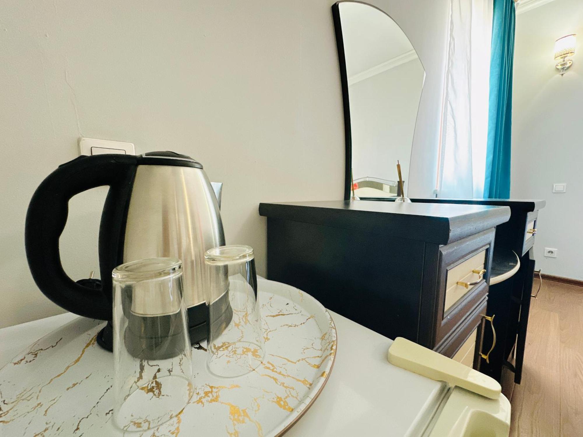 Sd Hotel Yerevan Luaran gambar